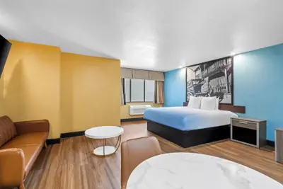 Photo 5 - Super 8 by Wyndham - Mesa/Gilbert