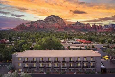 Photo 2 - Aiden by Best Western Sedona
