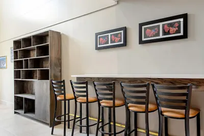 Photo 3 - Quality Inn Mishawaka - South Bend