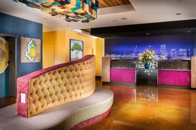 Photo 5 - Staypineapple, Hotel Rose, Downtown Portland