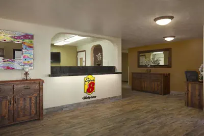 Photo 3 - Super 8 by Wyndham Idaho Falls