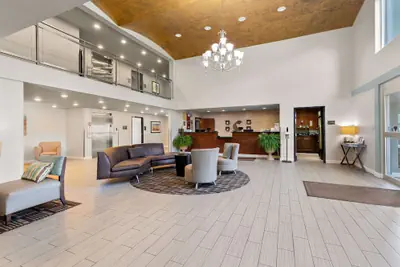 Photo 3 - Comfort Inn & Suites Springfield I-55