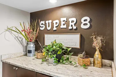 Photo 5 - Super 8 by Wyndham Valdosta GA I-75