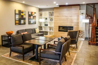Photo 4 - Country Inn & Suites by Radisson, Washington Dulles International Airport, VA