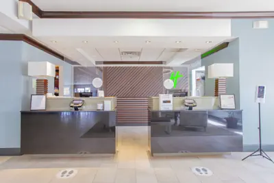 Photo 3 - Holiday Inn & Suites Spring- The Woodlands Area by IHG