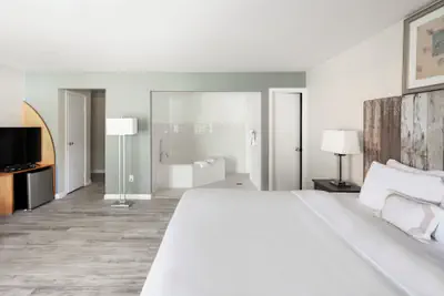 Photo 2 - The Atlantic Hotel
