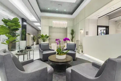 Photo 5 - Fortune House Hotel Suites