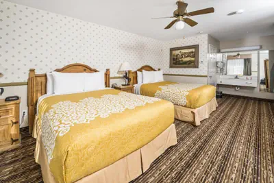 Photo 5 - Days Inn by Wyndham Lebec
