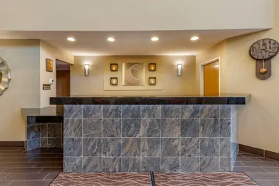 Photo 3 - Comfort Inn & Suites North Tucson - Marana