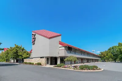 Photo 2 - Red Roof Inn Harrisburg North