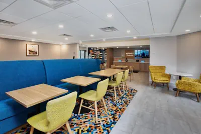 Photo 3 - Hampton Inn Hotel Detroit/Belleville-Airport Area