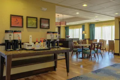 Photo 3 - Hampton Inn Edenton