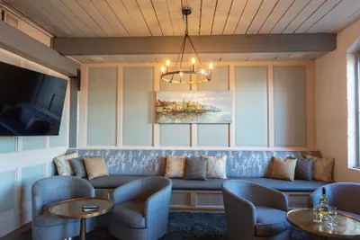 Photo 4 - Olde Harbour Inn
