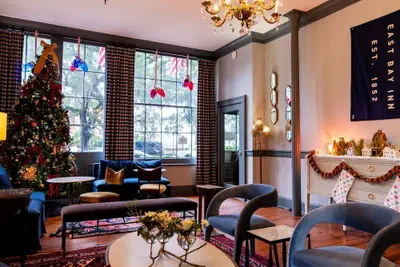 Photo 4 - East Bay Inn, Historic Inns of Savannah Collection