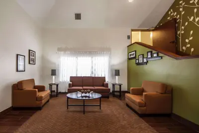 Photo 5 - Sleep Inn & Suites Tulsa Central I-44