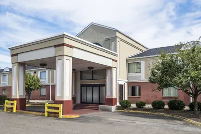 Photo 2 - Red Roof Inn Columbus - Ohio State Fairgrounds