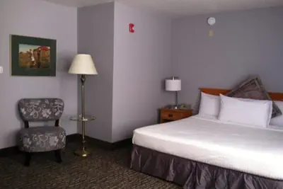 Photo 5 - Coast Hilltop Inn