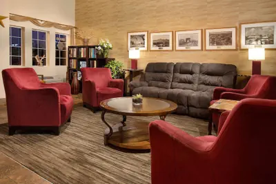 Photo 4 - Coast Hilltop Inn