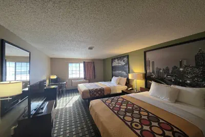 Photo 5 - Super 8 by Wyndham Coshocton Roscoe Village