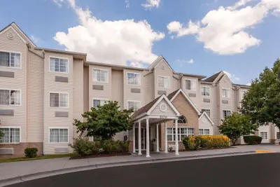 Photo 2 - Microtel Inn & Suites by Wyndham Baltimore BWI Airport