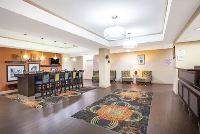 Photo 2 - Baymont by Wyndham Saraland