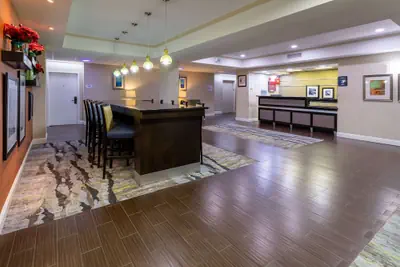 Photo 4 - Baymont by Wyndham Saraland