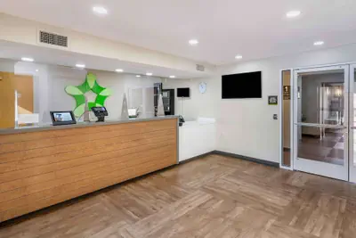 Photo 3 - Extended Stay America Premier Suites San Jose Airport