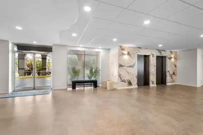 Photo 4 - Sonesta Essential Orlando Airport