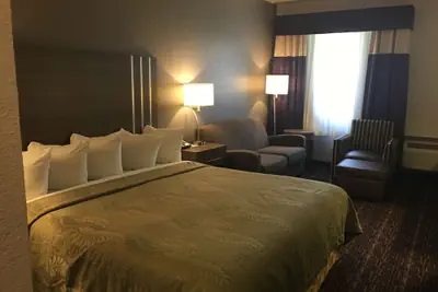 Photo 4 - SureStay Plus Hotel by Best Western Edmond