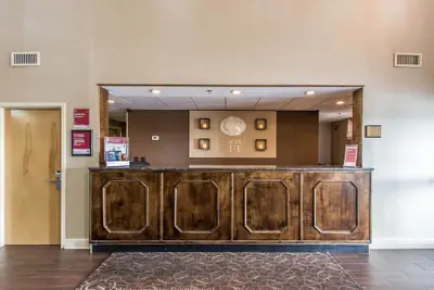 Photo 5 - Comfort Suites Richmond