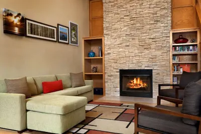 Photo 3 - Country Inn & Suites by Radisson, Lexington, VA