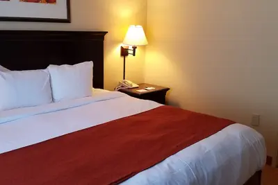 Photo 4 - Country Inn & Suites by Radisson, Lexington, VA