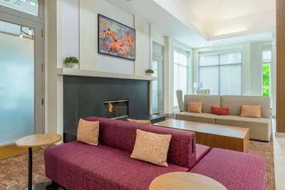 Photo 4 - Hilton Garden Inn Danbury