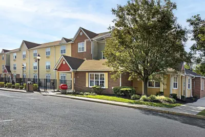 Photo 2 - MainStay Suites Mt. Laurel - Philadelphia