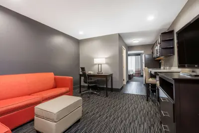 Photo 5 - Hawthorn Extended Stay by Wyndham Columbus West