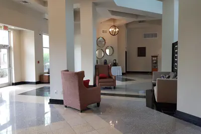 Photo 5 - Doubletree by Hilton Hattiesburg, MS