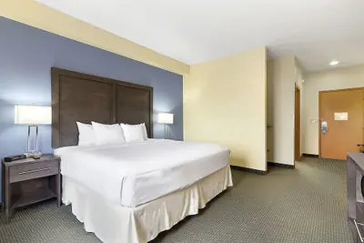 Photo 5 - Days Inn by Wyndham Ellensburg
