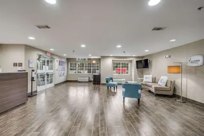 Photo 4 - Sleep Inn & Suites Decatur West
