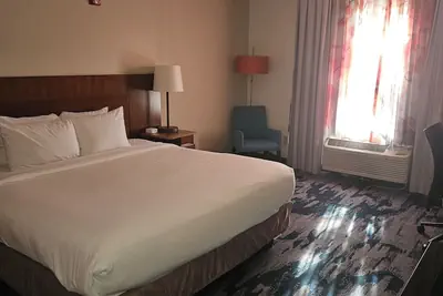 Photo 5 - Fairfield Inn & Suites by Marriott Tulsa Central