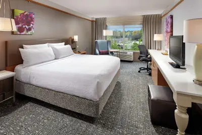 Photo 5 - Hilton Garden Inn Portland/Lake Oswego