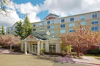 Photo 2 - Hilton Garden Inn Portland/Lake Oswego