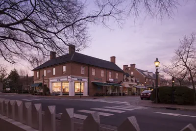 Photo 2 - Fife And Drum Inn