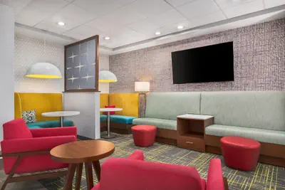 Photo 4 - Hampton Inn & Suites Charlotte-Arrowood Rd.
