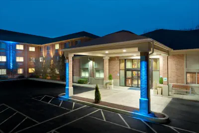 Photo 2 - Holiday Inn Express & Suites Smithfield - Providence by IHG
