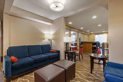 Photo 3 - Comfort Inn N Myrtle Beach Barefoot Landing