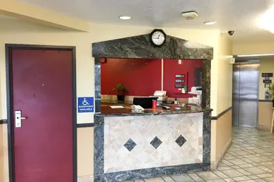 Photo 5 - Motel 6 Wilsonville, OR - Portland