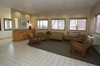 Photo 4 - Super 8 by Wyndham Klamath Falls