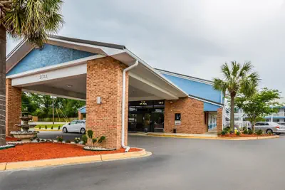 Photo 2 - Rodeway Inn North Charleston - Ashley Phosphate