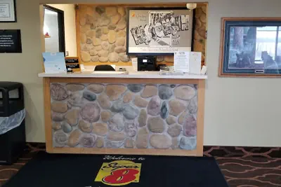 Photo 4 - Super 8 by Wyndham Ashland