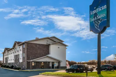 Photo 2 - American Inn Suites Detroit Metro Airport